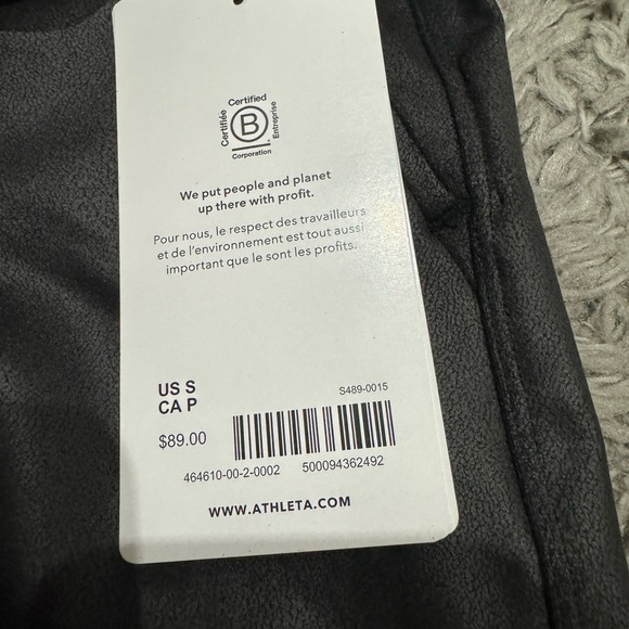 Athleta Gleam Short NWT Black Stylish Workout Evening Out Small designer bottom - Picture 4 of 8